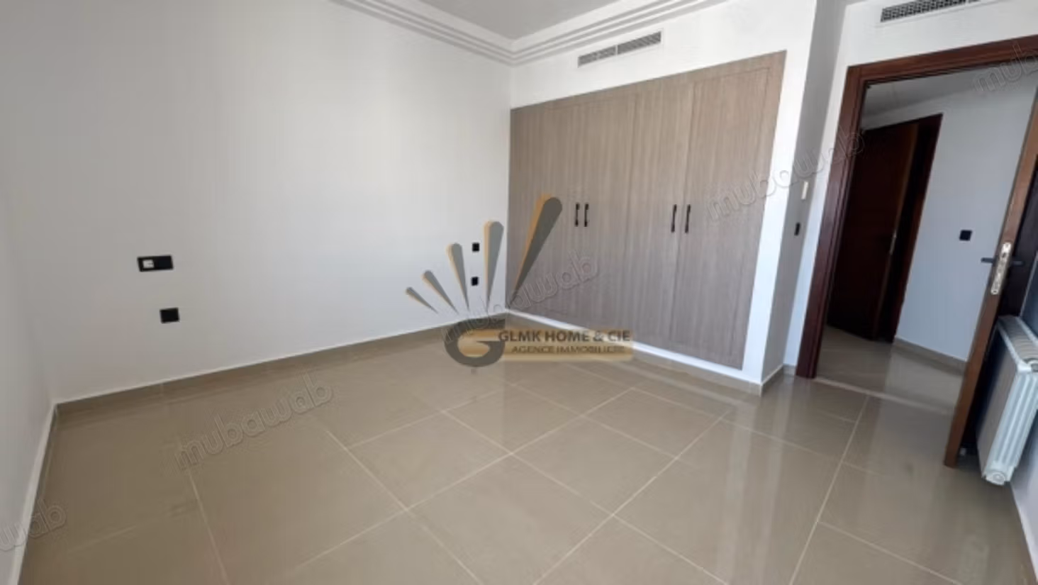 A Louer un Appartement S2 vide Au Lac 2