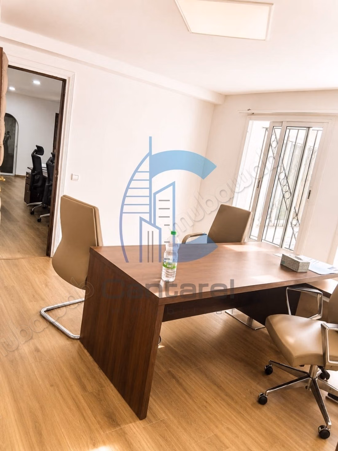 For rent - High-end office, Golden Triangle