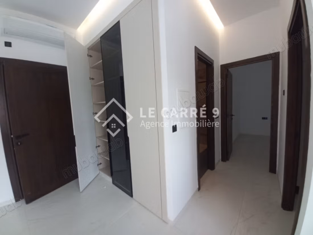 A louer un appartement s1 aux Jardin De Carthage