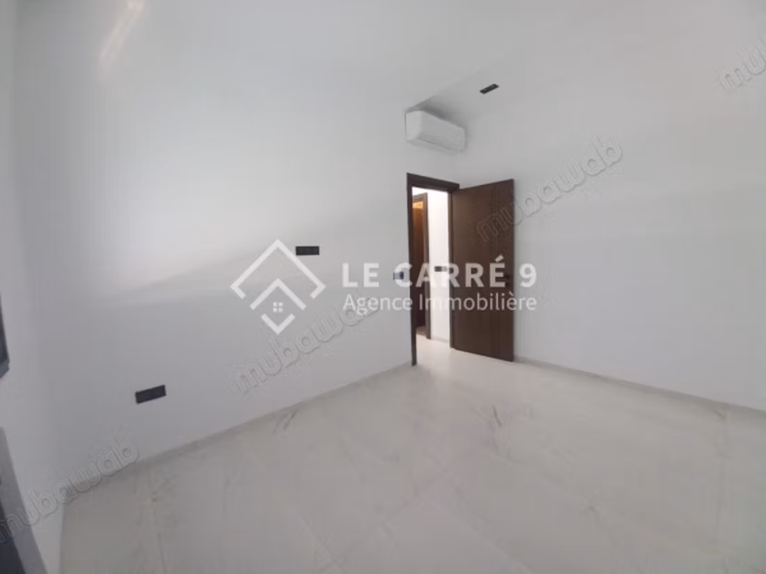 A louer un appartement s1 aux Jardin De Carthage