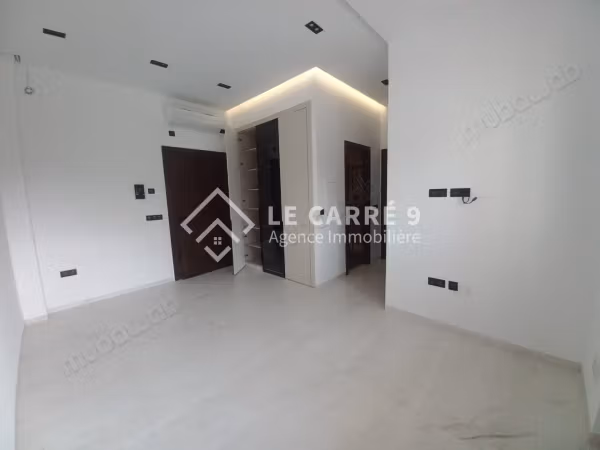 A louer un appartement s1 aux Jardin De Carthage