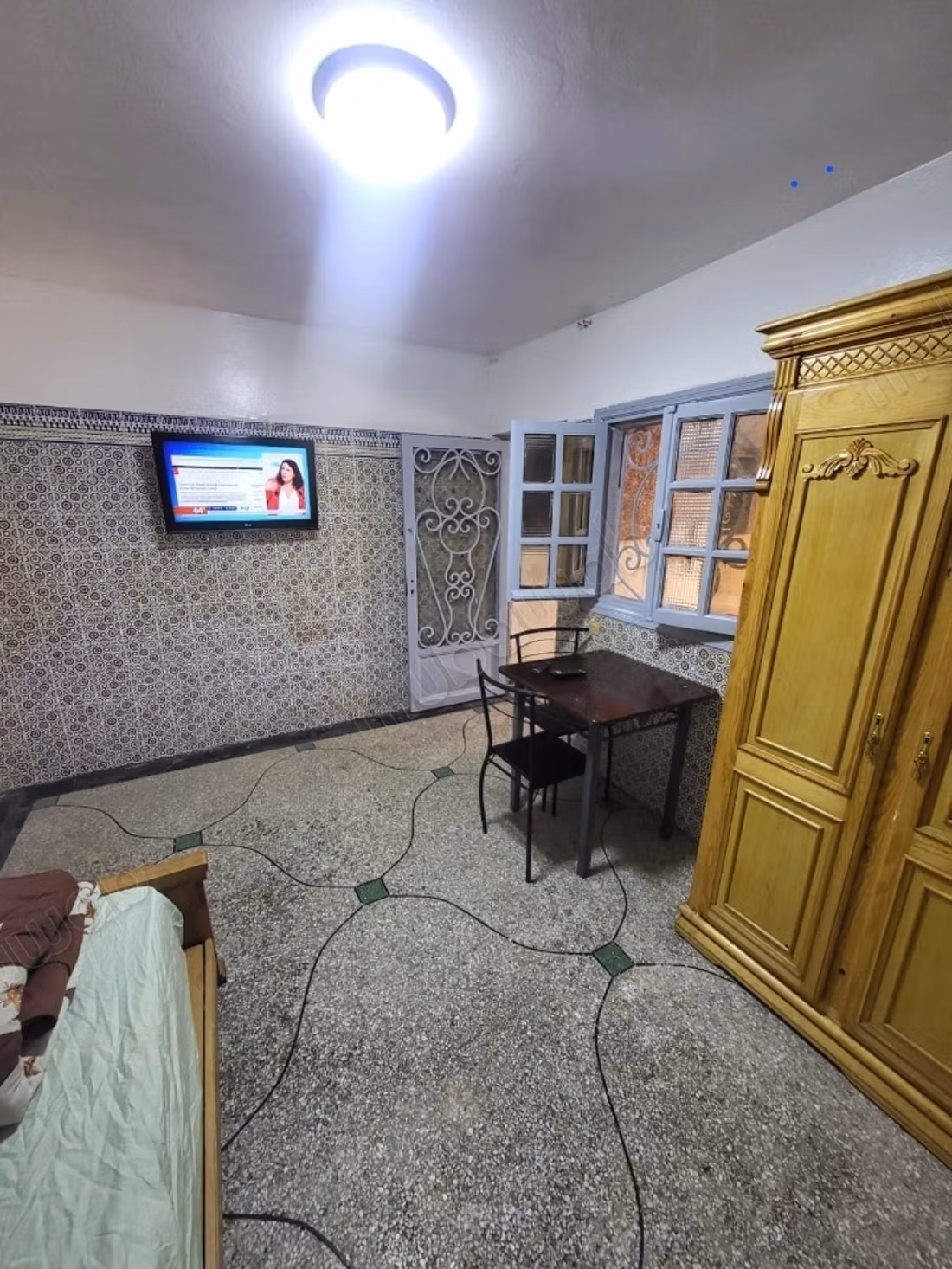 Studio apartment on courtyard