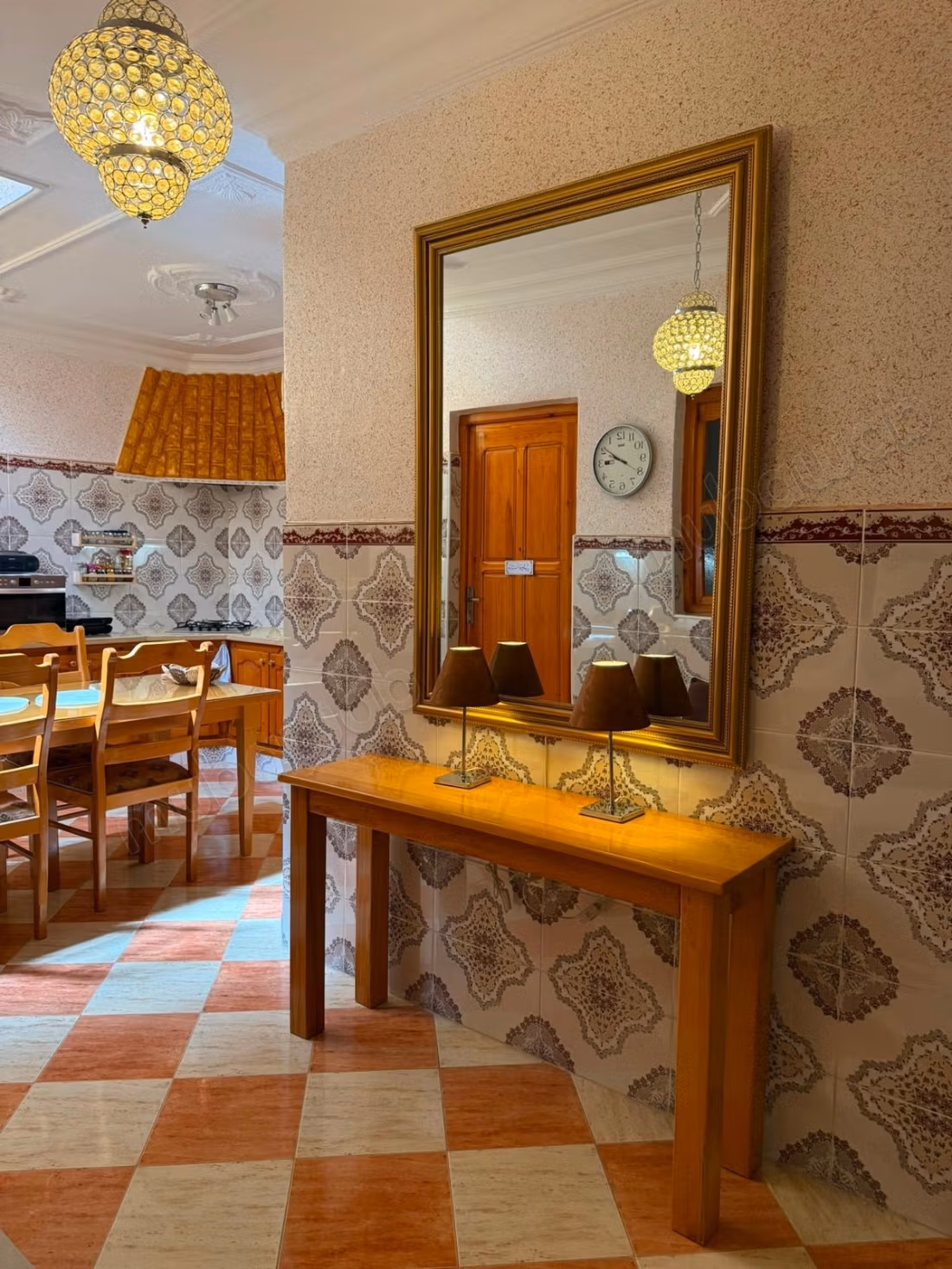 Maison R1 meublée à Hay Zitoune, Oujda 114 m²