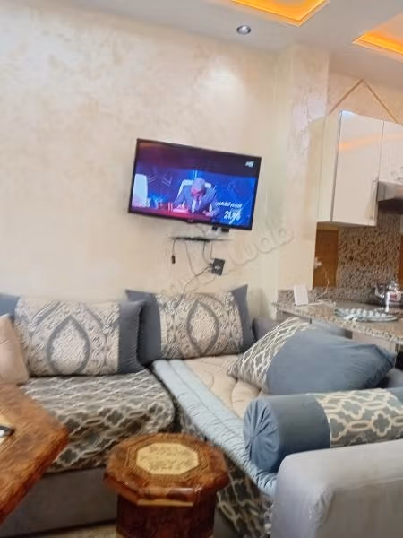 Superbe appartement à louer. Petite surface de 80 m². Mobilier neuf