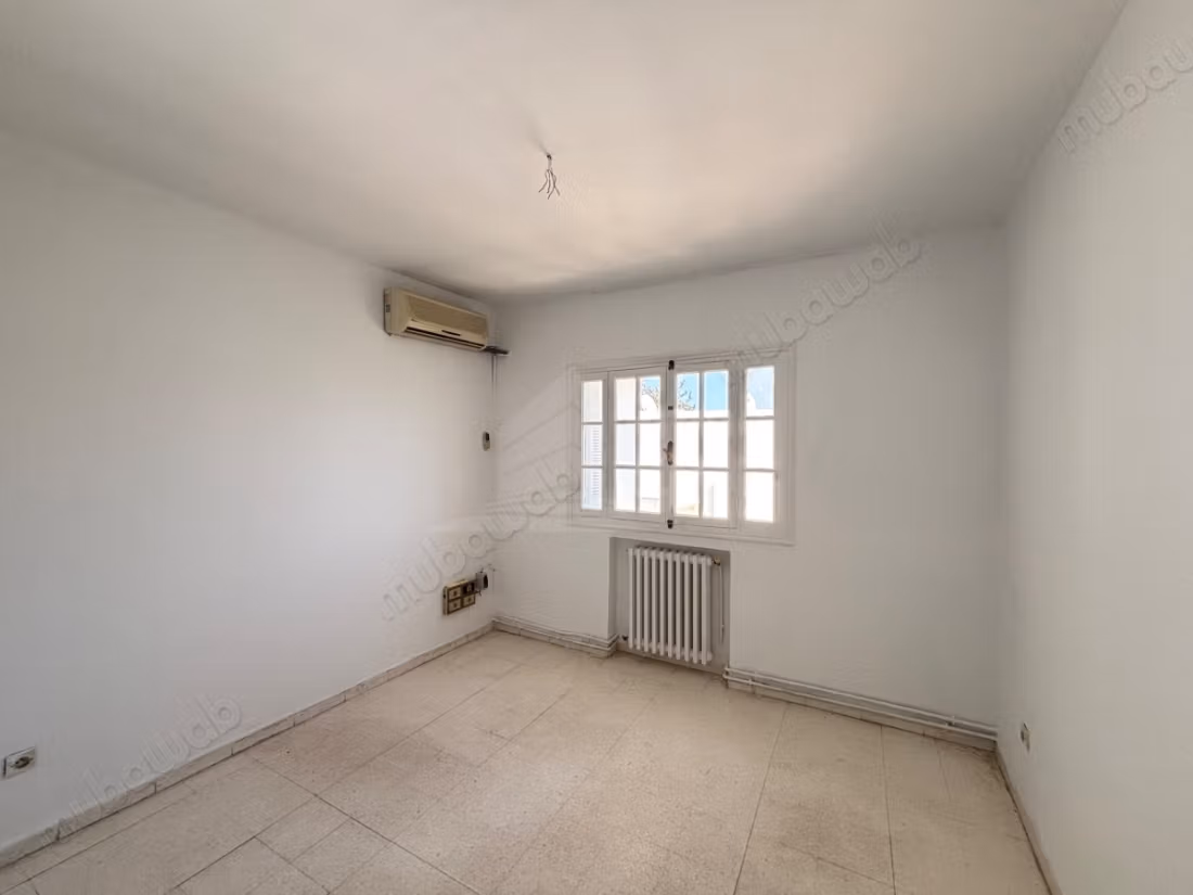 Ufficio hall7 di 250m2 a Mutuelle Ville