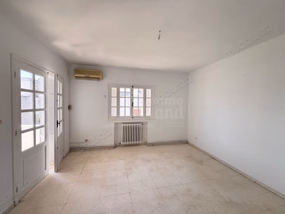 Ufficio hall7 di 250m2 a Mutuelle Ville