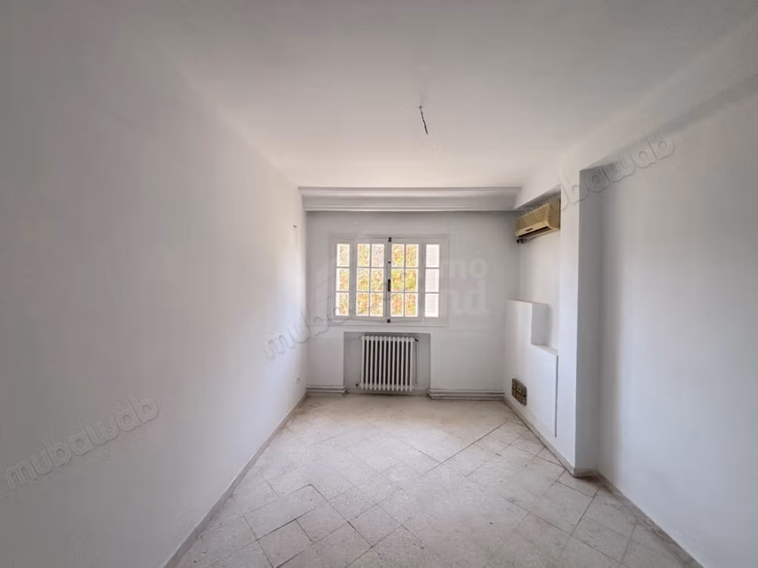 Ufficio hall7 di 250m2 a Mutuelle Ville