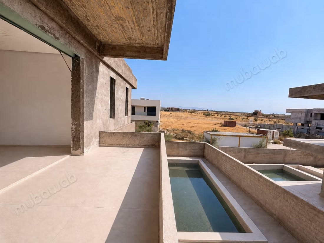 Luxury villa for sale in Route d'Ourika. 3 large living areas. Green area, Balcony