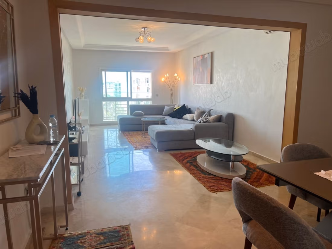 Grand appartement meublé vue dégagée