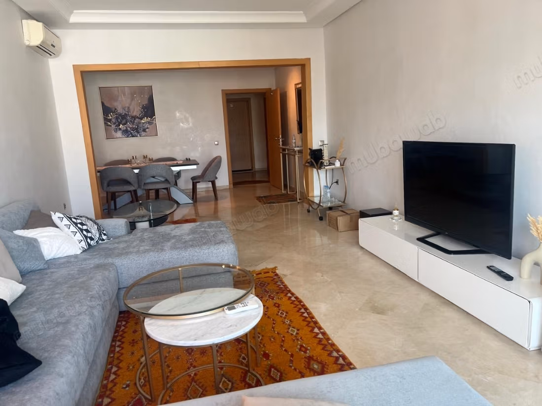 Grand appartement meublé vue dégagée
