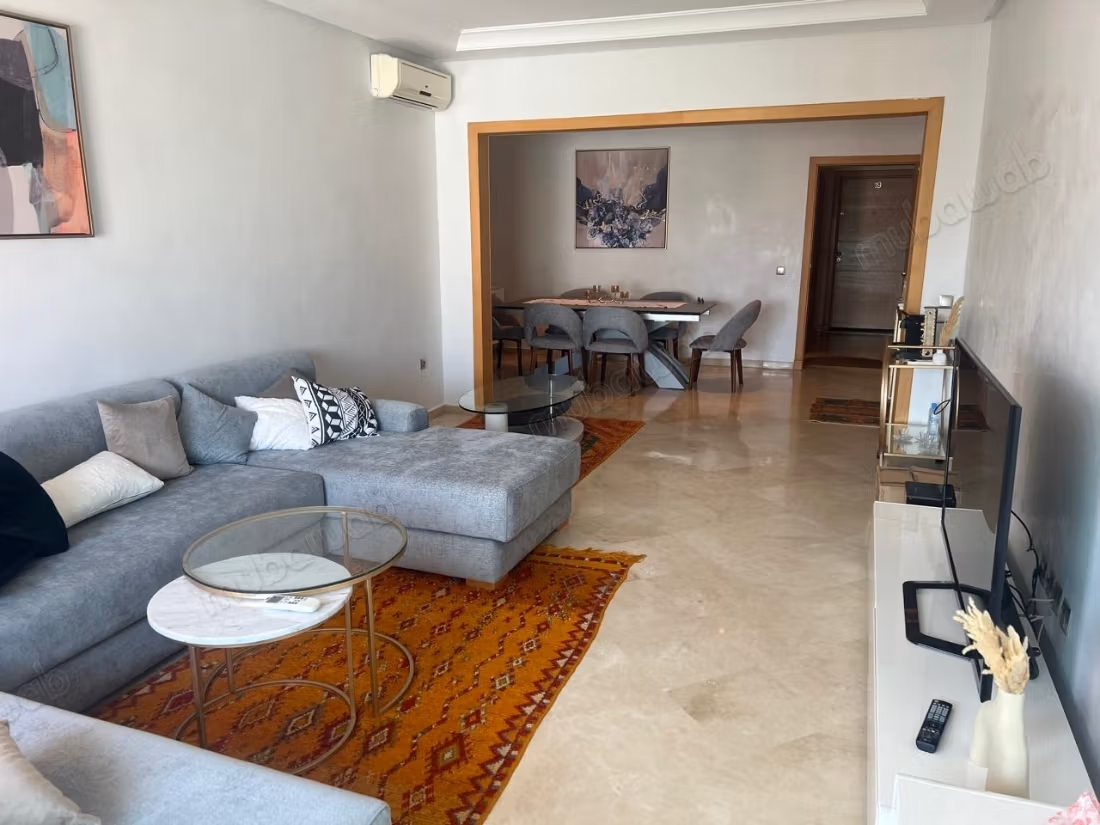 Grand appartement meublé vue dégagée