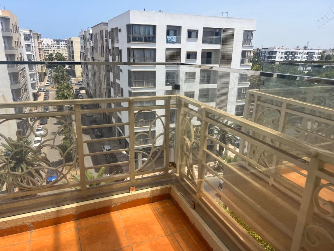Grand appartement meublé vue dégagée