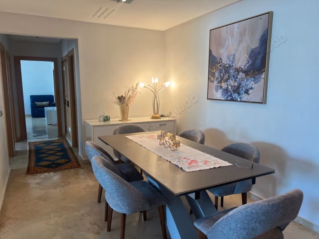Grand appartement meublé vue dégagée