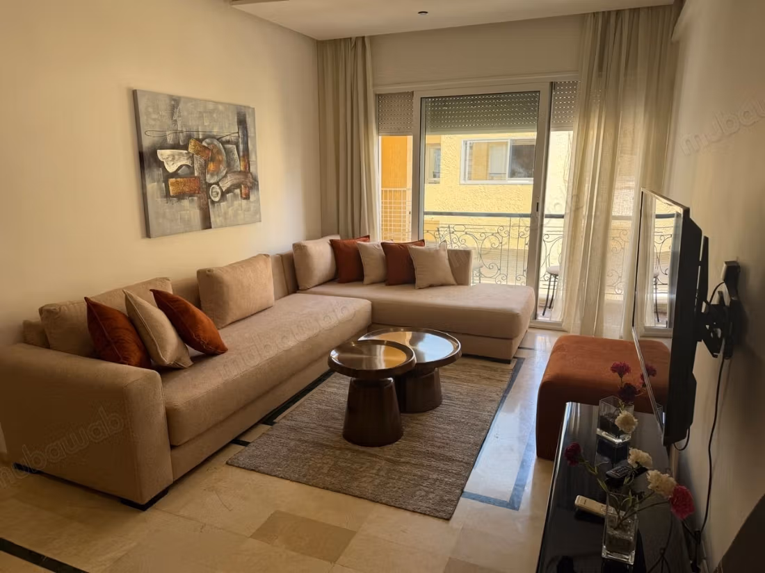 Superbe appartement à louer à Gauthier. 1 espace de vie. Grenier