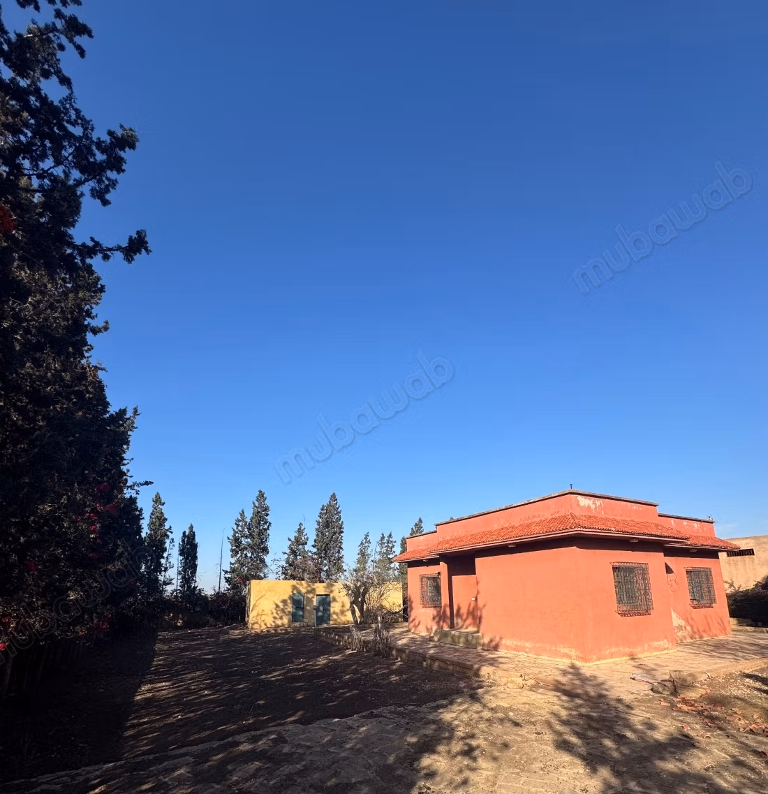 3 hangars villa op 2 ha 10 km van Médiouna