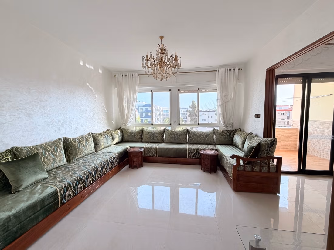 Appartement rénové en plein centre de Casablanca