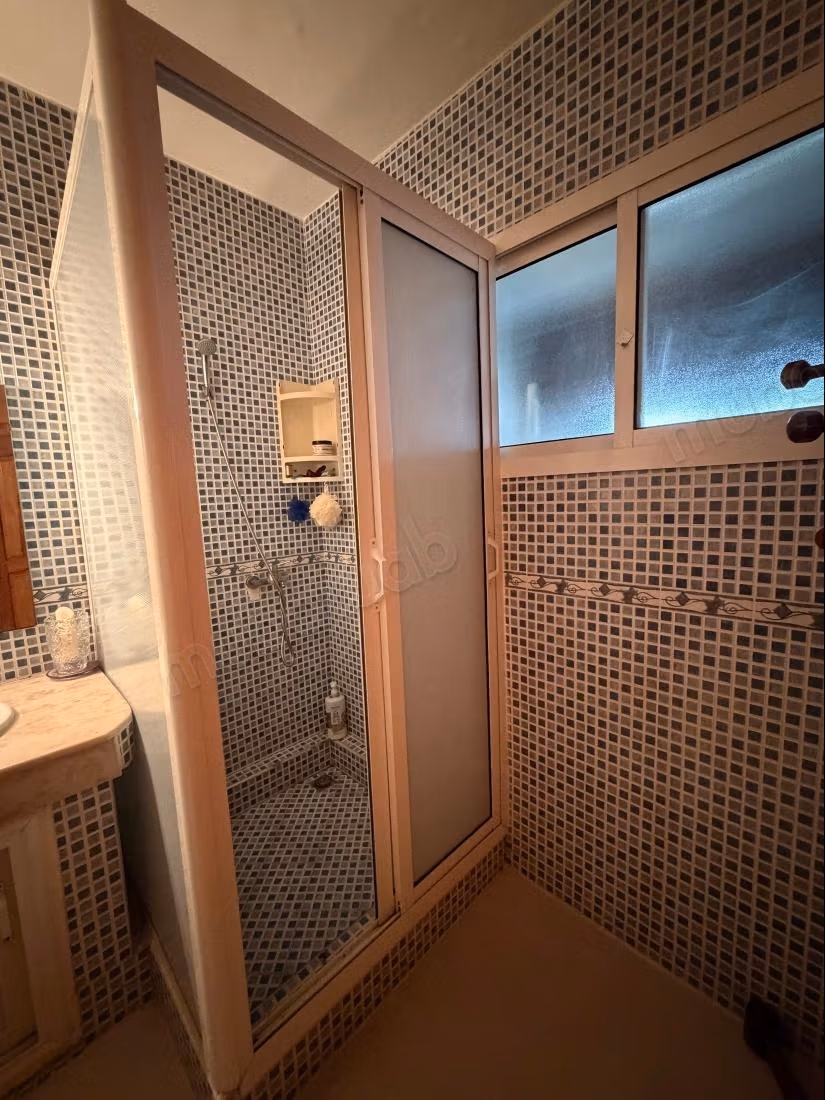 Appartement rénové en plein centre de Casablanca