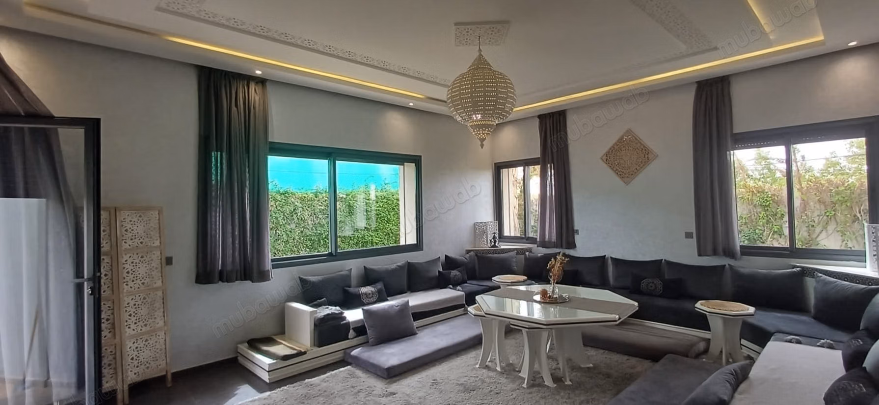 À vendre villa de luxe à 16 km de Marrakech