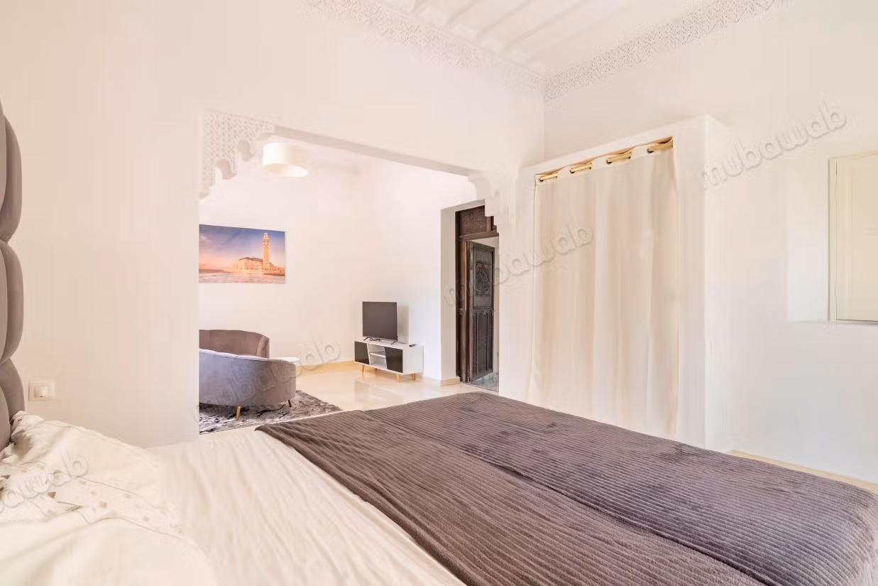Villa 8 habitaciones — 580 m² sobre 8,000 m² de terreno
