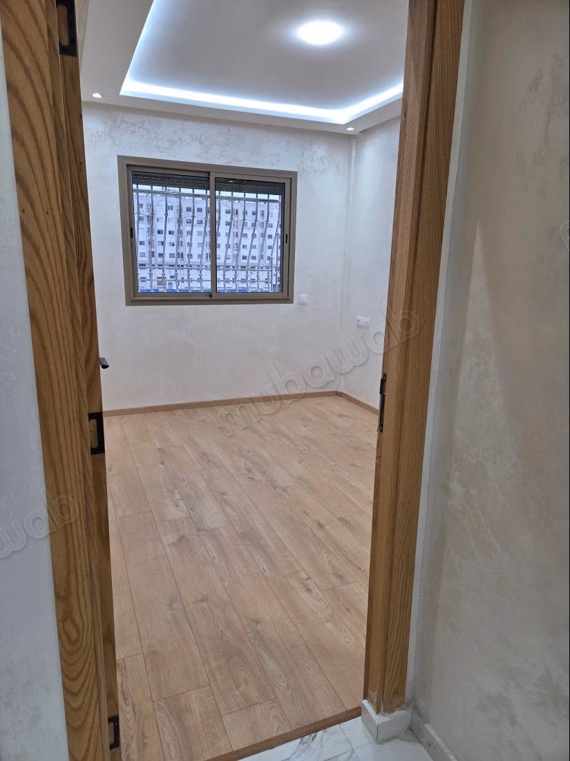 Appartement neuf haut sta. Idéal étudiants tram gare