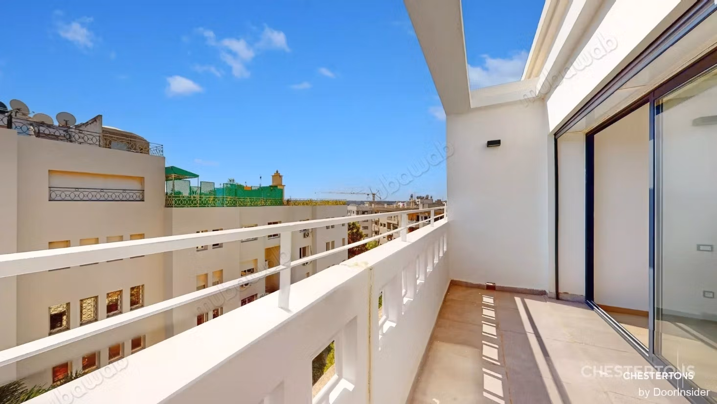 Appartement Spacieux et Lumineux à Louer 
Hay Riad
