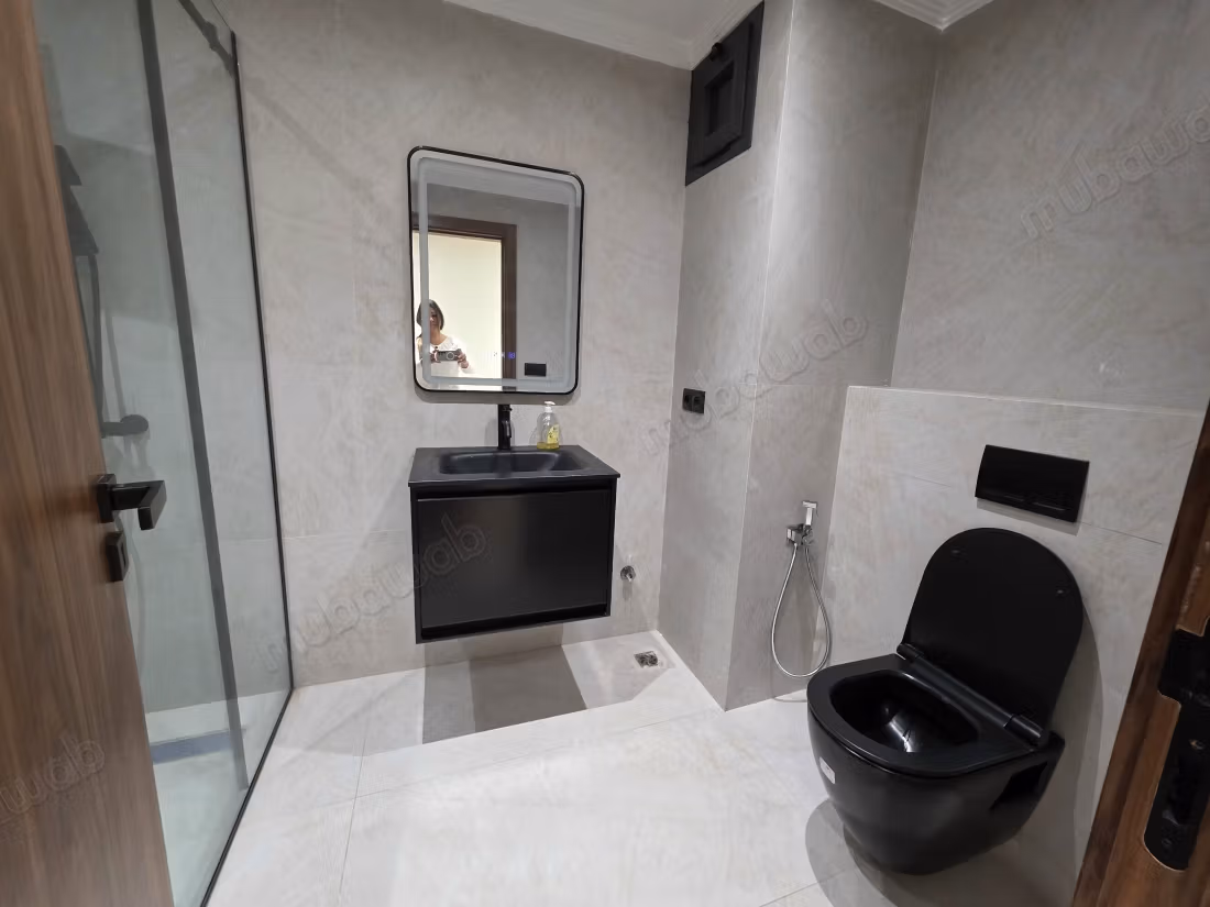 Bel appartement en location à Mozart. 
Surface de 124 m². 
Meublé