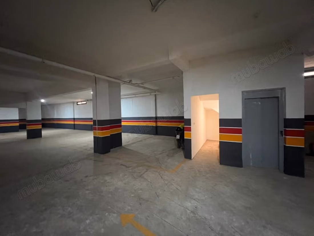 Magnifica villa a Chrifia. 2 camere confortevoli. Ascensore e posti auto e giardino di 150m2.
