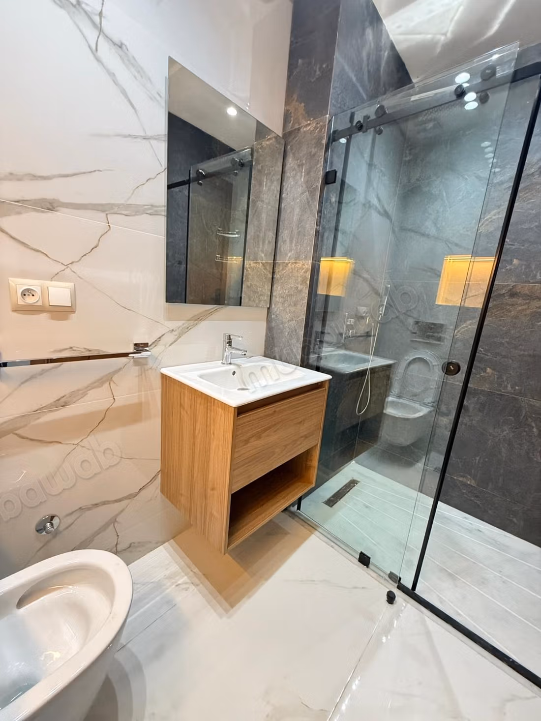 Appartement pour longue durée à diar tanja 9500dh