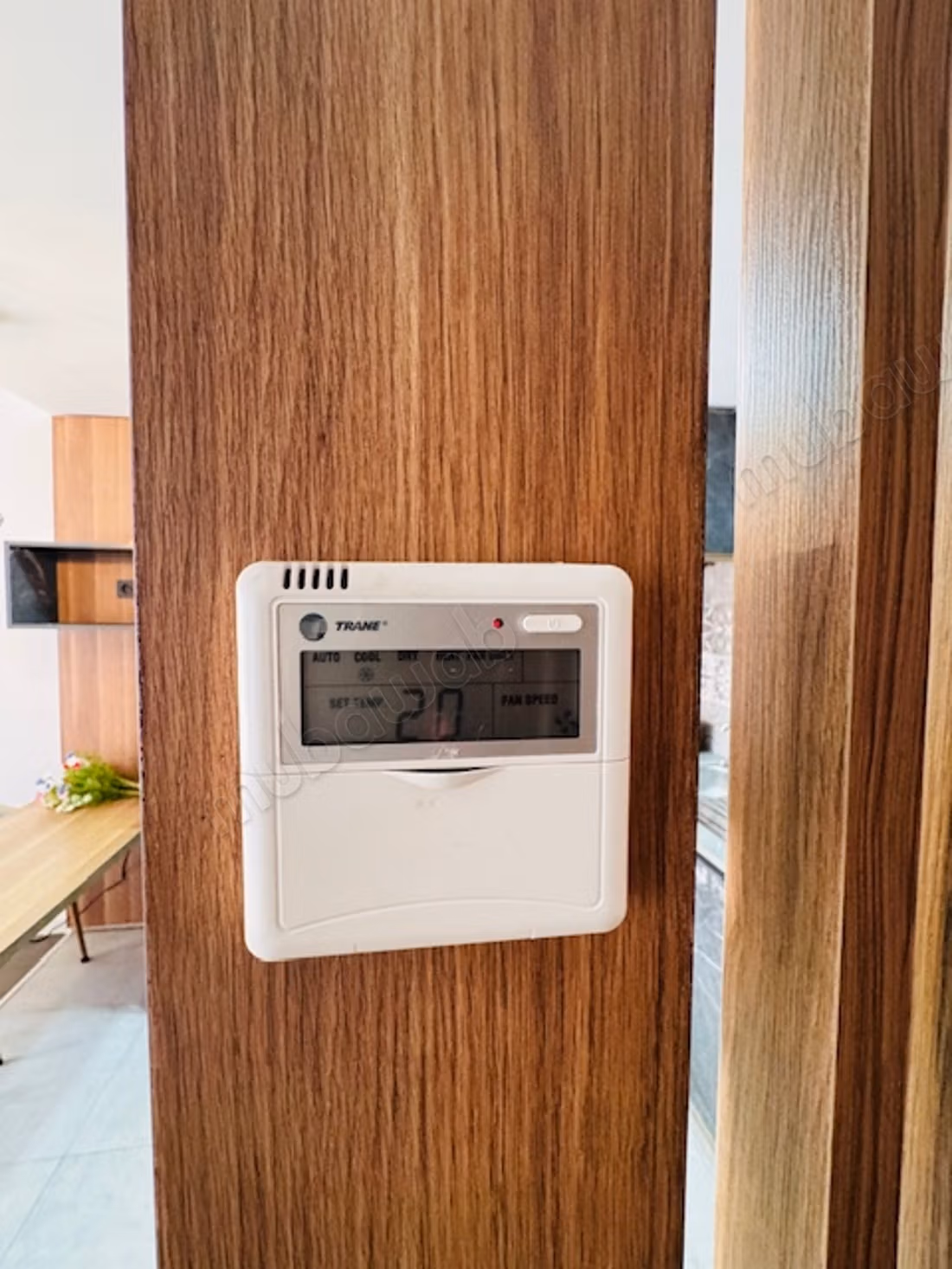 Louez cet appartement à Mers Sultan. 
1 chambre. 
Bien meublé
