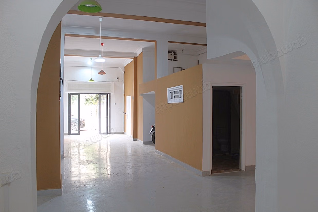 Magasin avec local a Louer a Sidi Ghanem