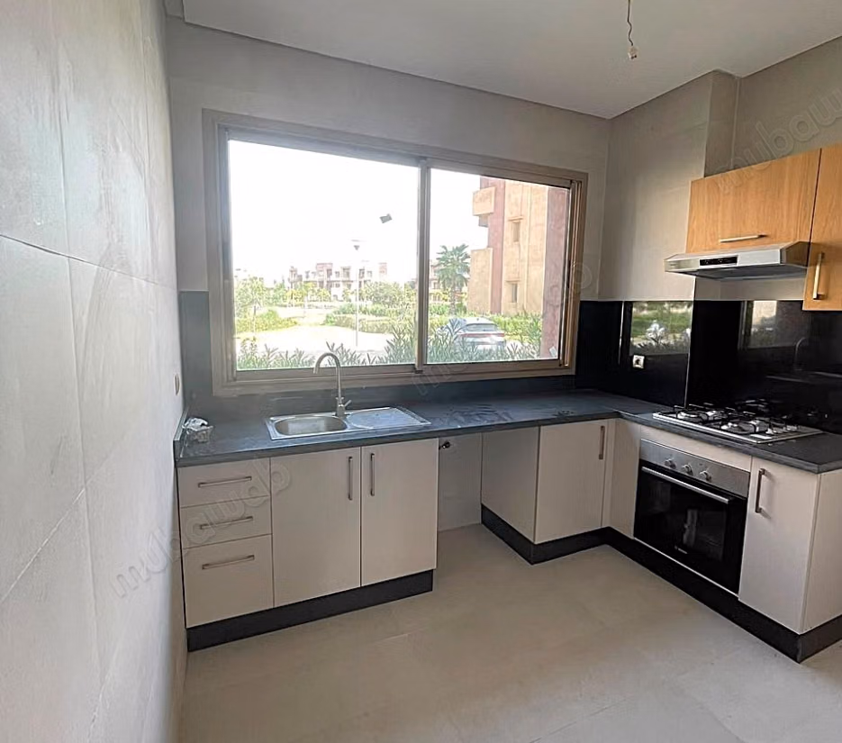 Appartement de 3 chambres en rdjardin