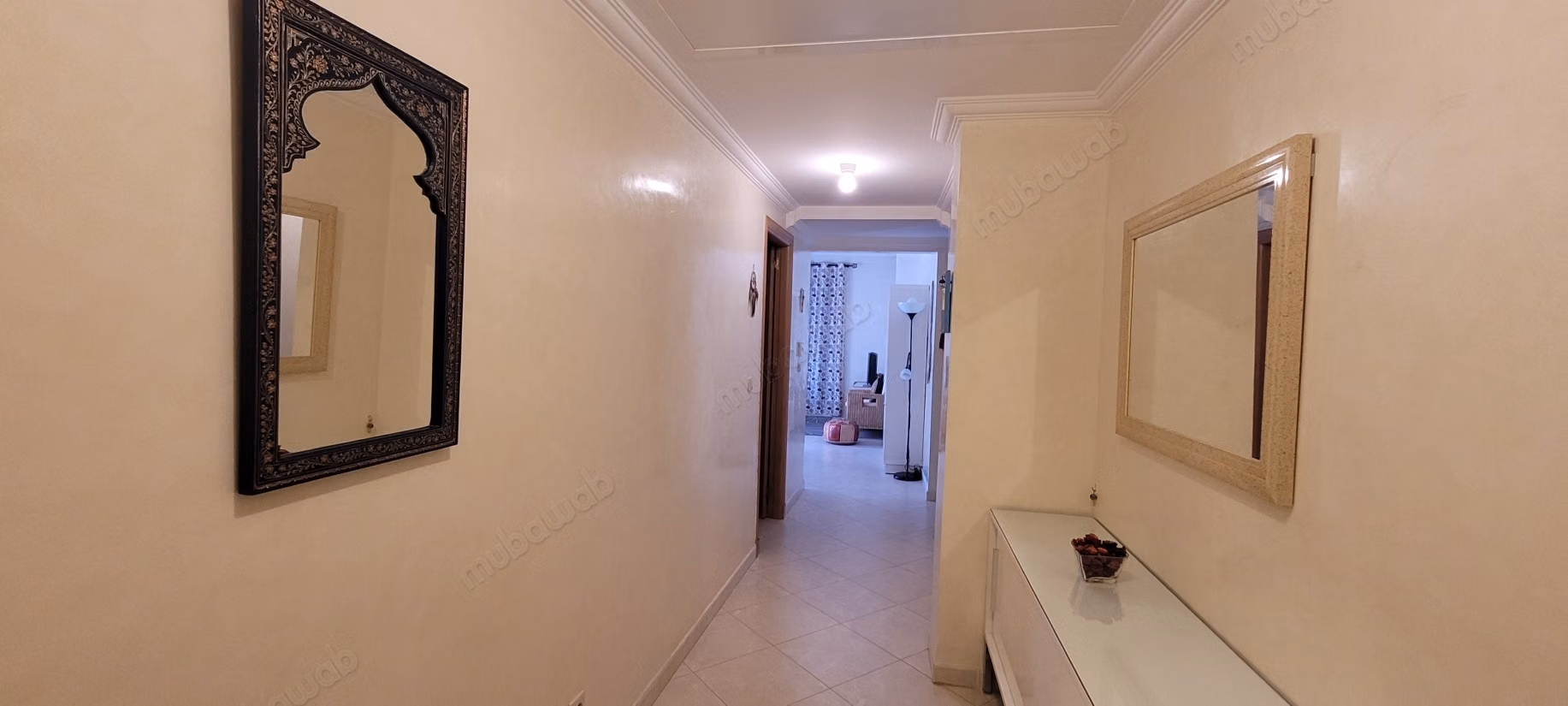 Bonito apartamento equipado al borte del mar
