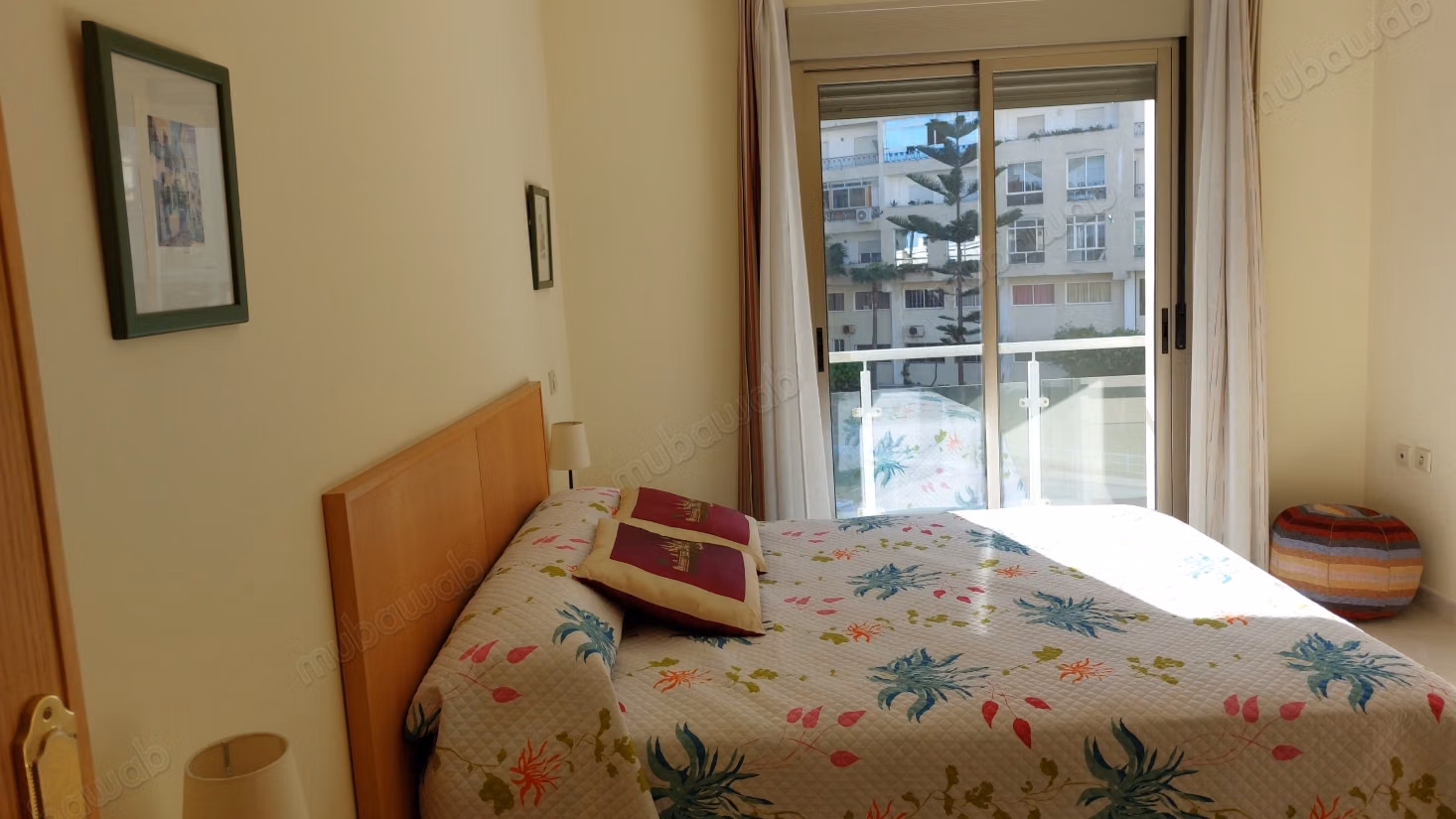 Bonito apartamento equipado al borte del mar