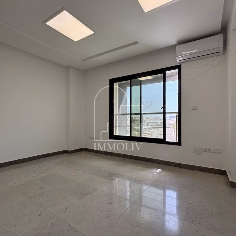 For rent an office H3 at Lake 2