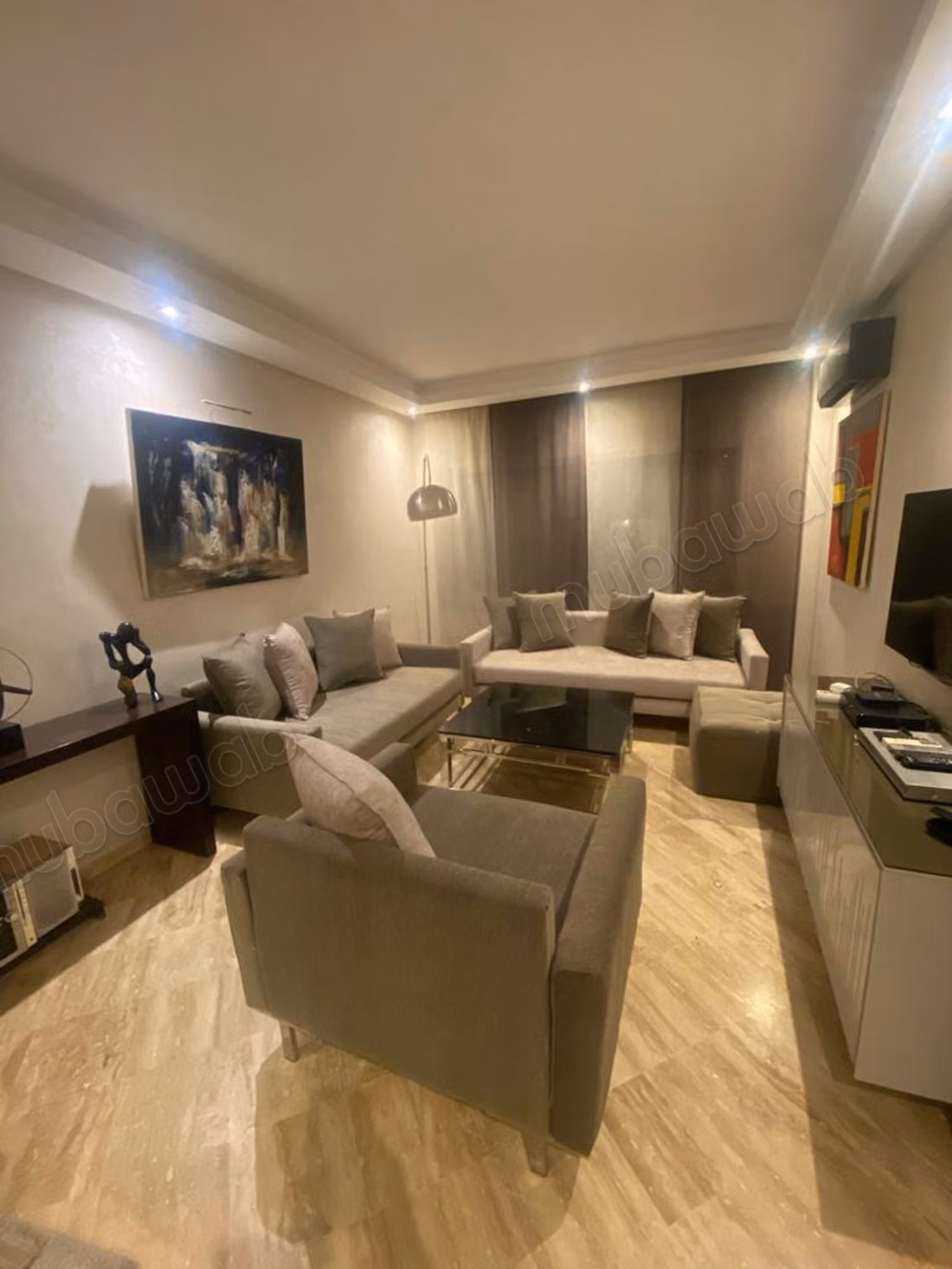 Bellissimo appartamento con 2 camere da letto di 100m² in affitto nel quartiere Racine