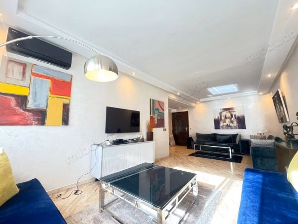 Very nice 2-bedroom apartment of 100m² for rent in Racine neighborhood