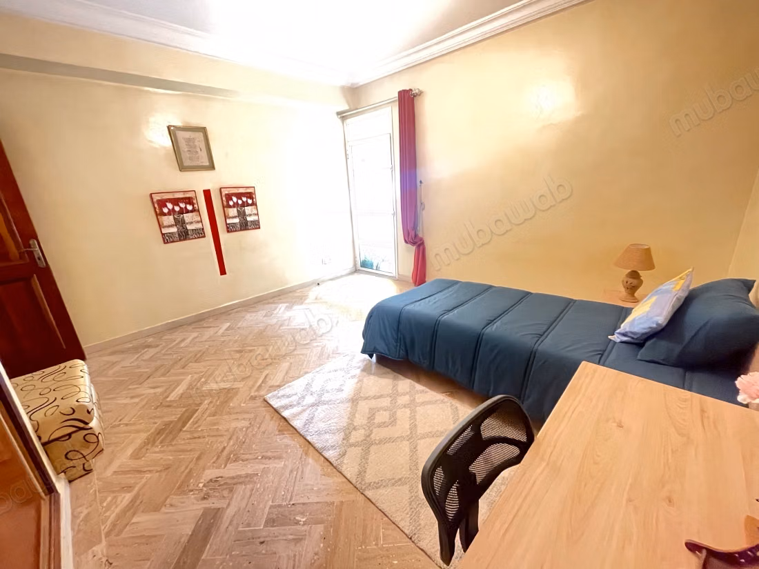 Very large family apartment for rent, furnished with 3 bedrooms on Ghandi Boulevard