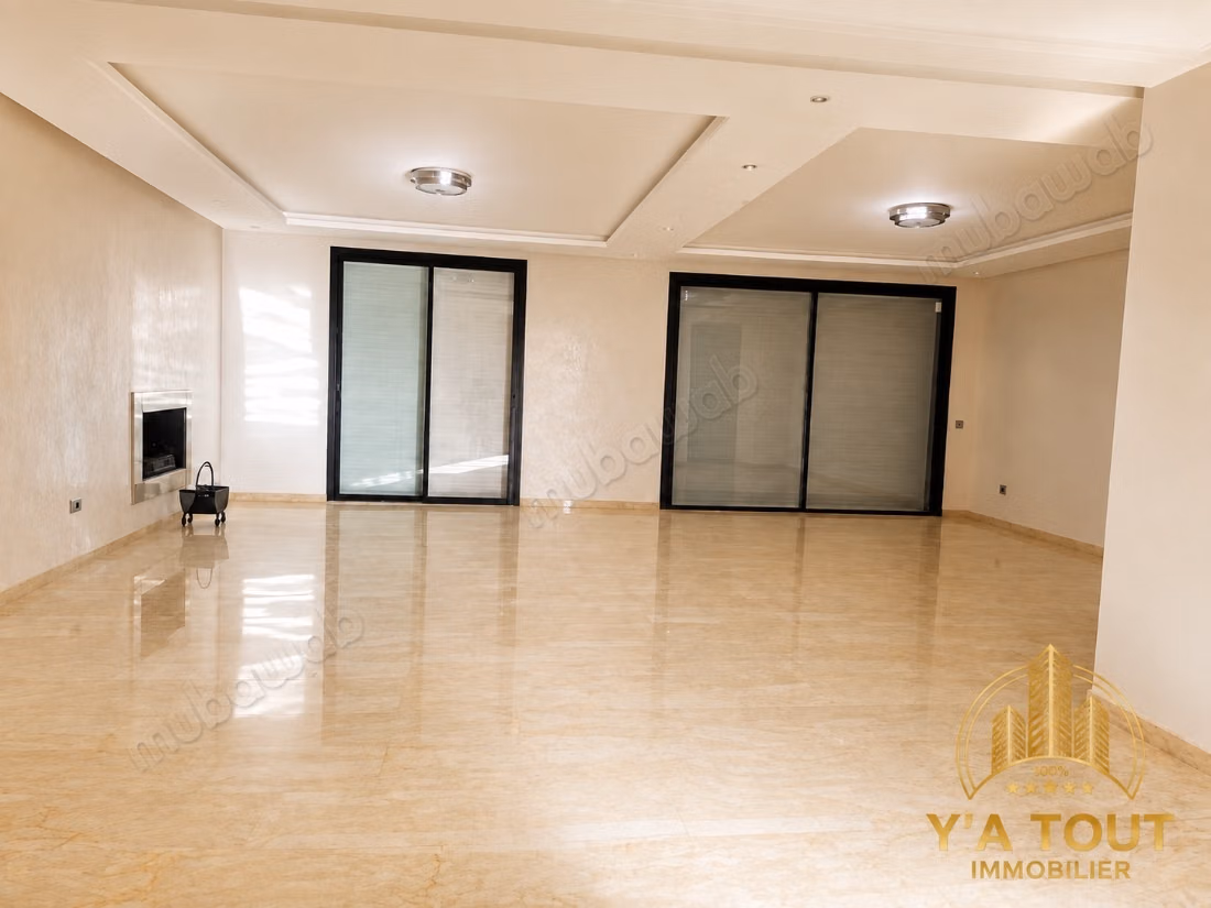 Duplex à louer – Hay Riad