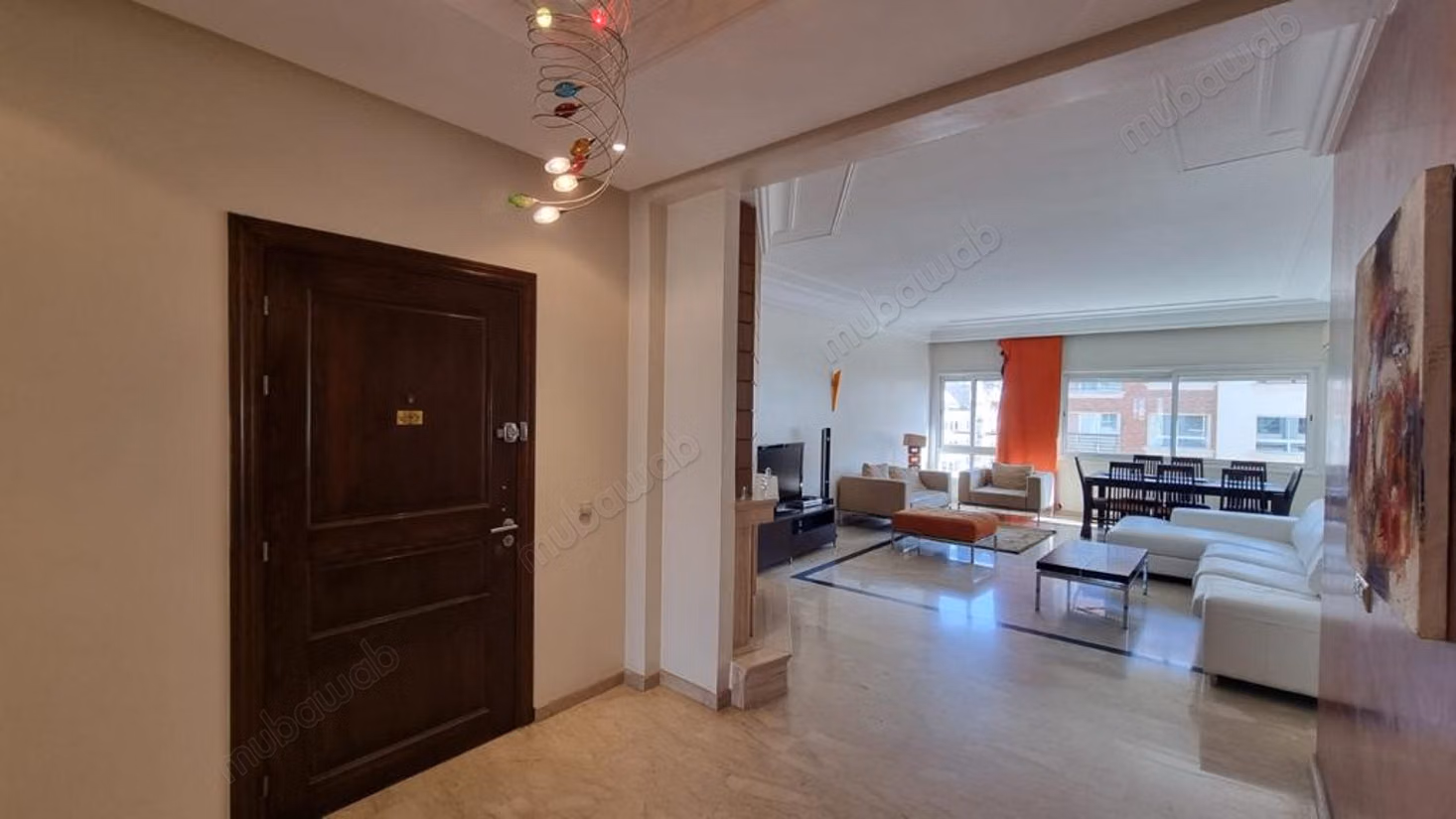 À louer – Appartement meublé, Racine