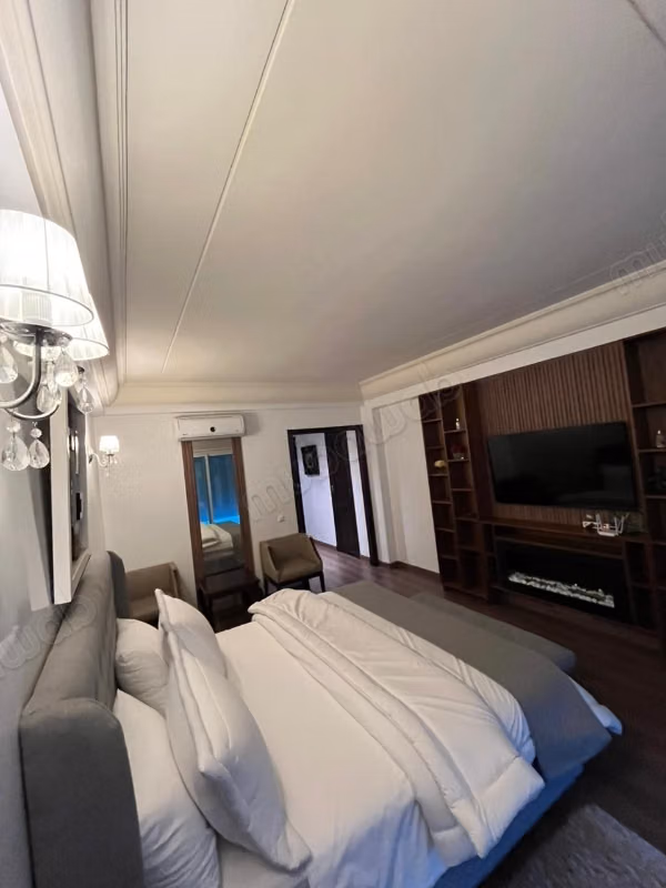Appartement à louer à Racine. 5 pièces confortables. Meublé