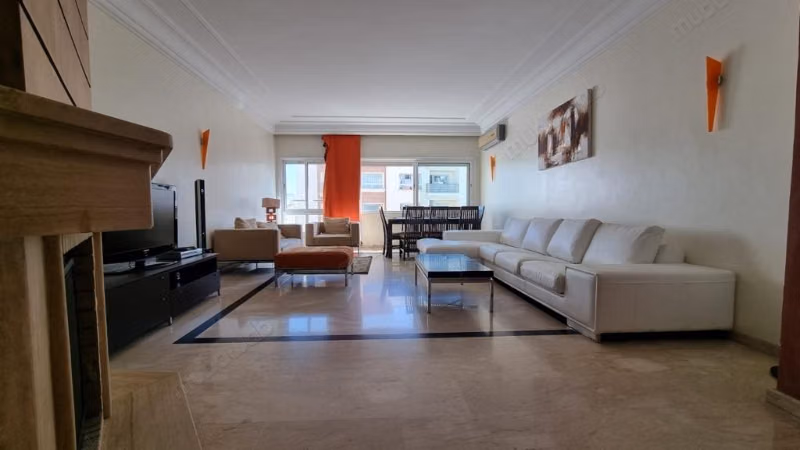 À louer – Appartement meublé, Racine