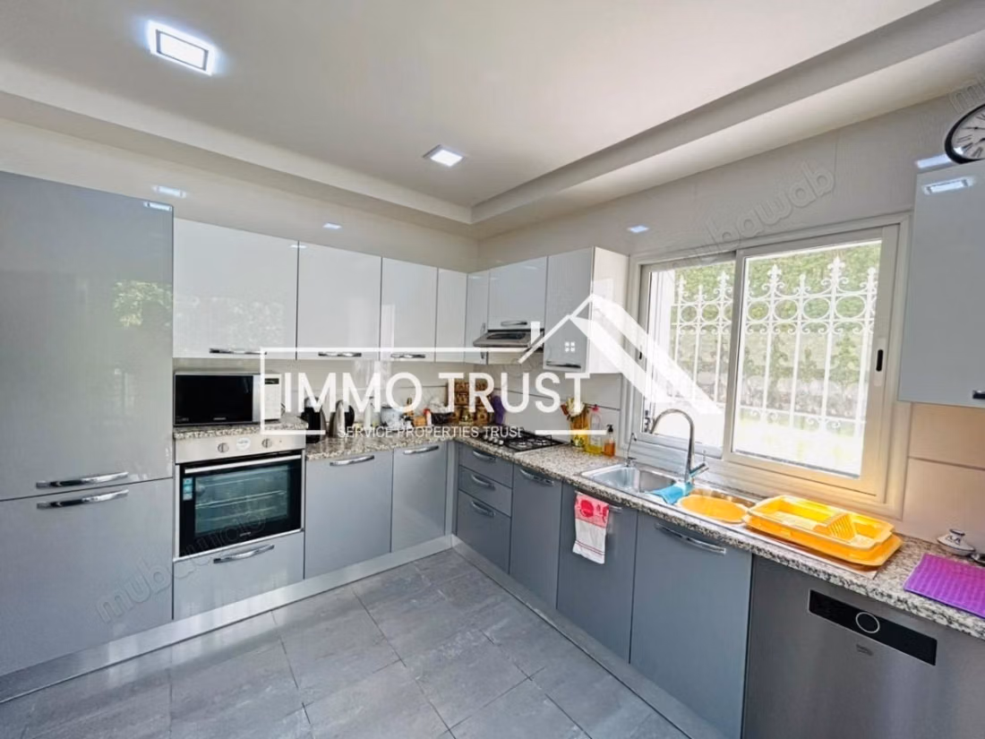 Villa S3 plain pieds avec jardin à La Soukra