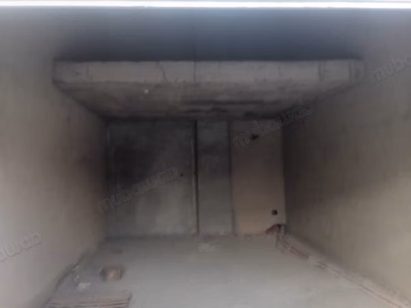 Negozio nuovo nel quartiere 2 mars