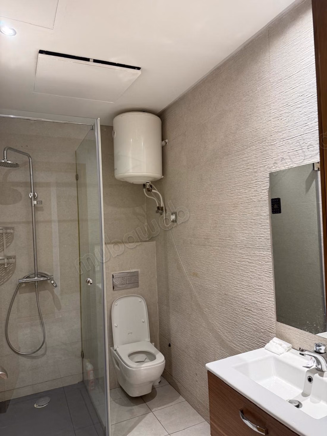 Très bel appartement en location à Ferme Bretonne 
Hay Arraha. 4 pièces. Meublé