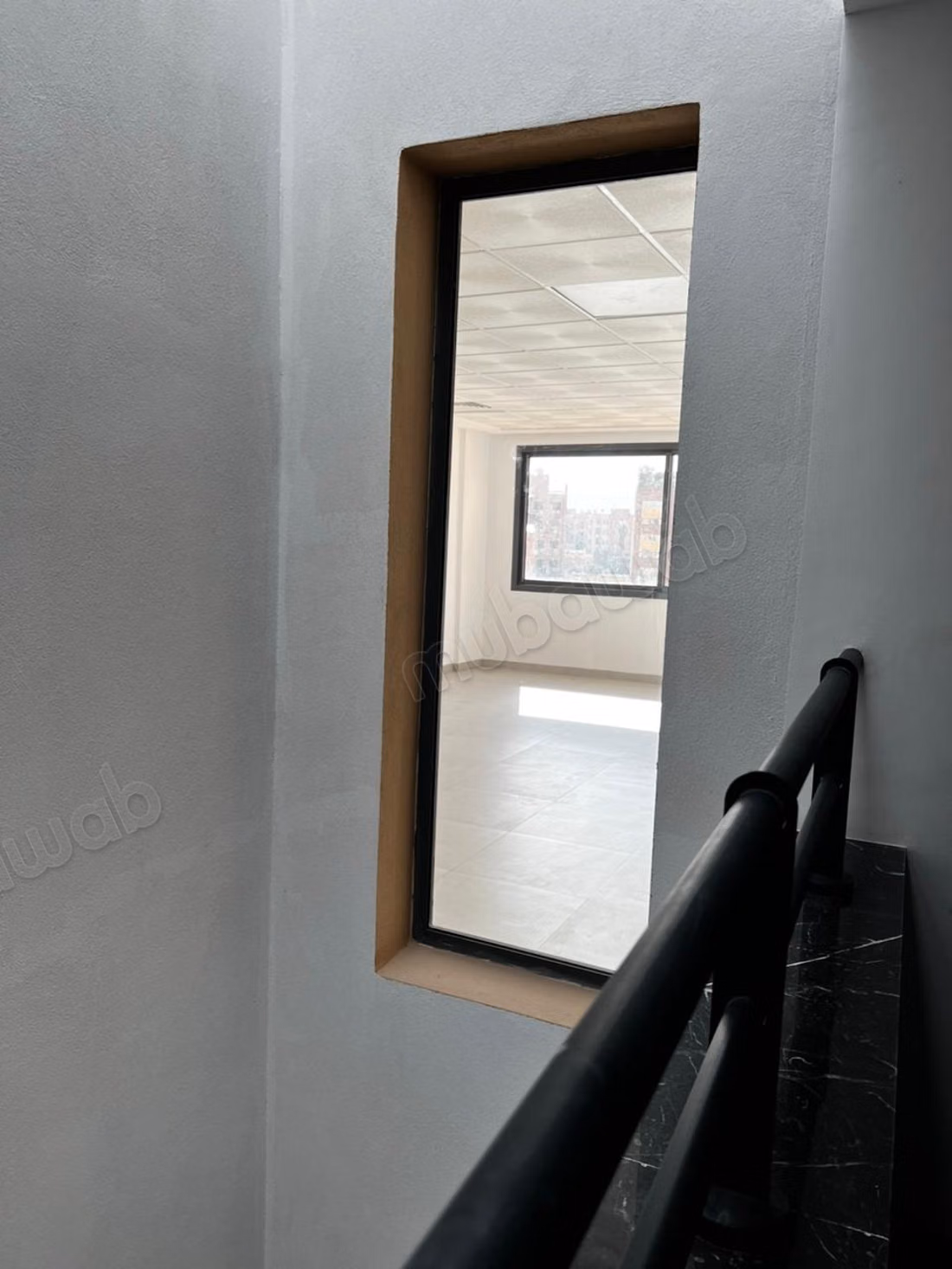 Bureau 46 m² à louer à Guéliz avec parking