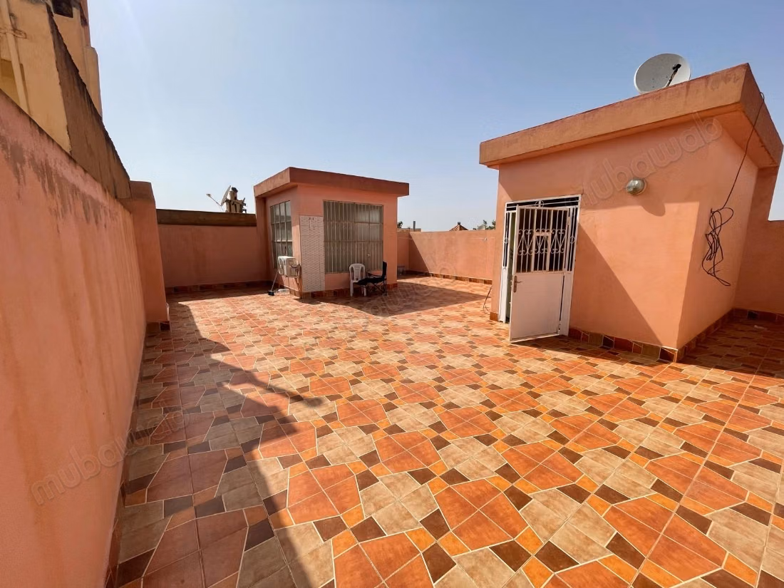 Magnificent Modern House of 130 m² per level