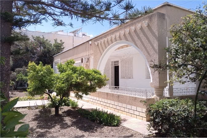 In Vendita Una grande villa nel Centro di Nabeul