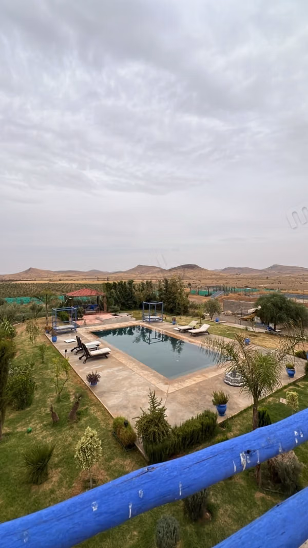 Manifique terrain totale 55000 m²