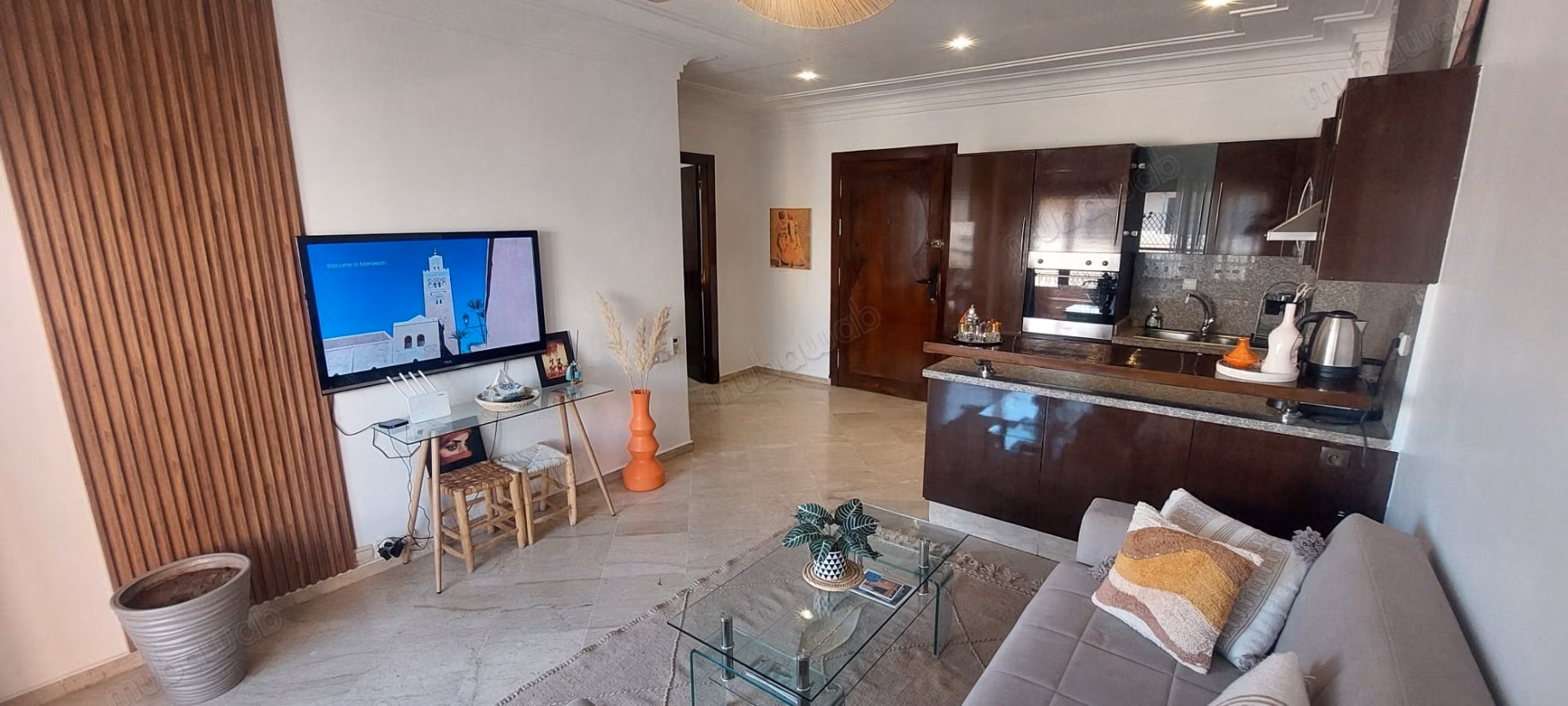Beautiful studio for sale in Guéliz, residence with pool
