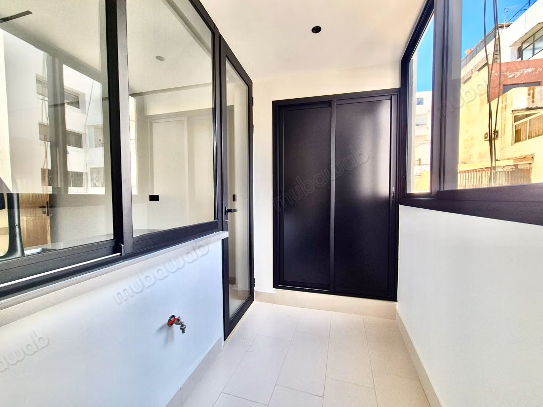 Appartement Vide Racine